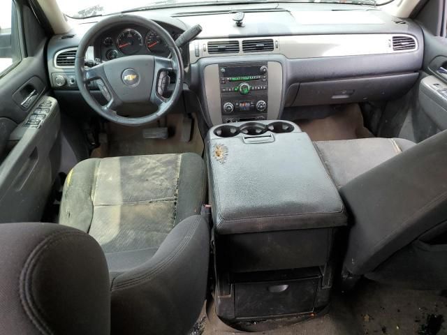 2010 Chevrolet Suburban C1500  LS