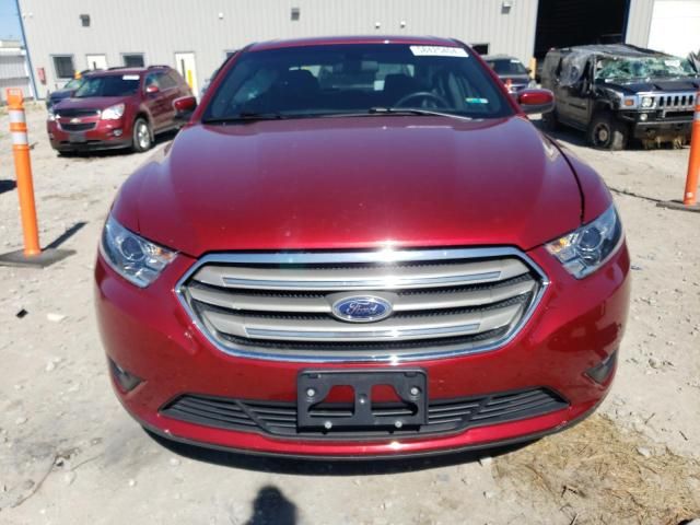 2019 Ford Taurus SEL