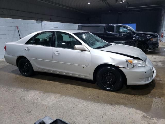 2005 Toyota Camry LE