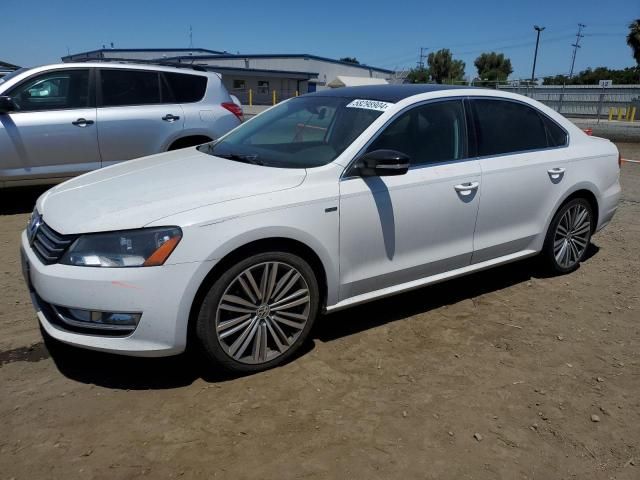 2015 Volkswagen Passat SE