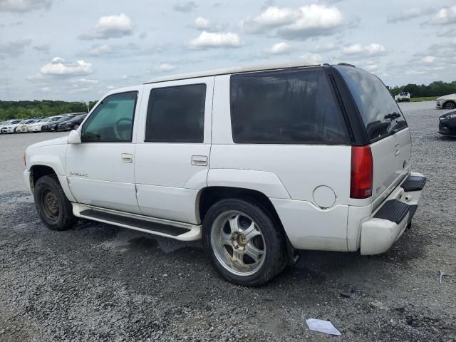 2000 Cadillac Escalade Luxury