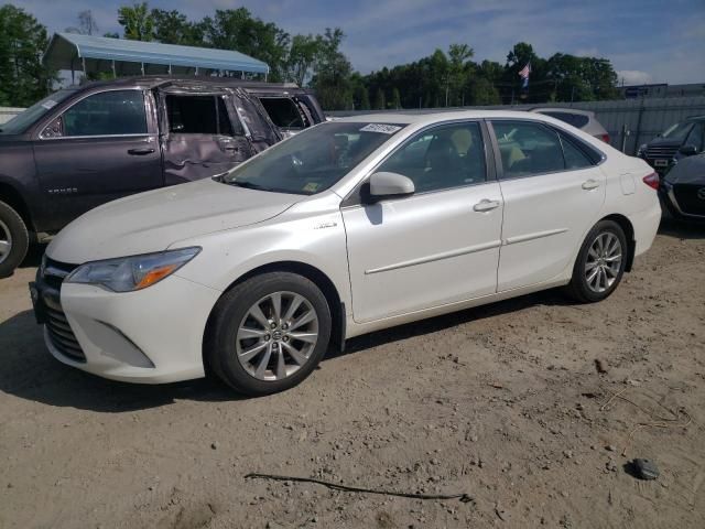 2015 Toyota Camry Hybrid