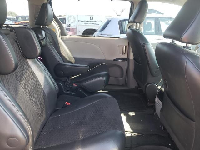 2012 Toyota Sienna Sport