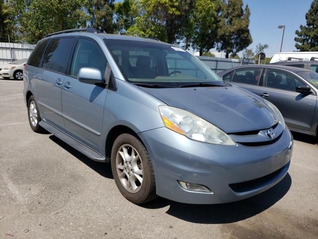 2006 Toyota Sienna XLE