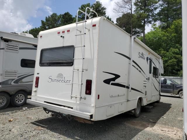 2006 Ford Econoline E450 Super Duty Cutaway Van