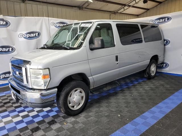 2009 Ford Econoline E350 Super Duty Wagon