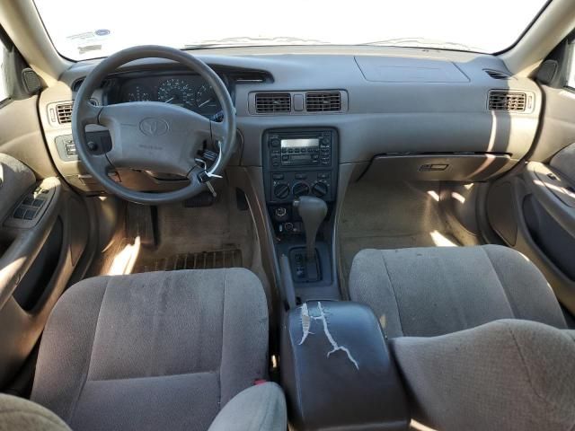 2001 Toyota Camry CE