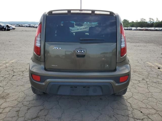 2012 KIA Soul +