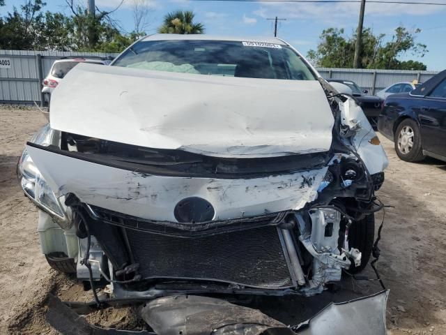 2013 Toyota Prius V