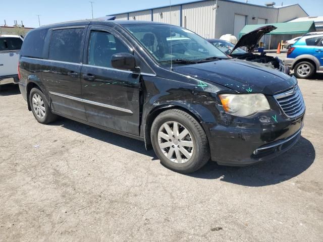 2013 Chrysler Town & Country Touring