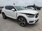 2019 Volvo XC40 T4 Momentum