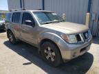 2006 Nissan Pathfinder LE