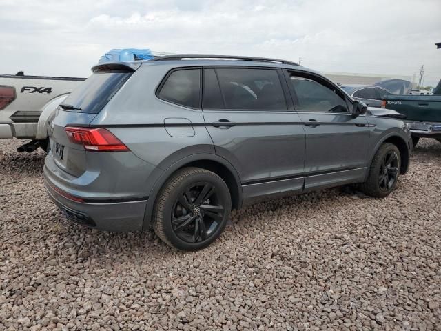 2024 Volkswagen Tiguan SE R-LINE Black