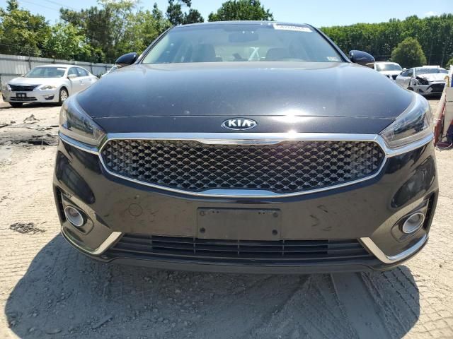 2017 KIA Cadenza Premium