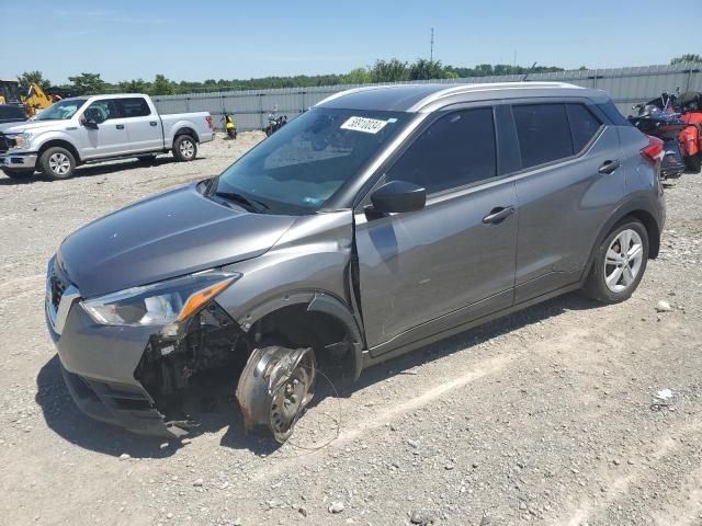 2018 Nissan Kicks S