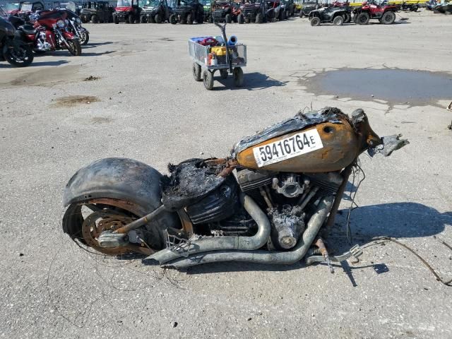 2009 Harley-Davidson Fxcwc