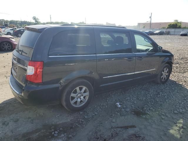 2012 Chrysler Town & Country Touring