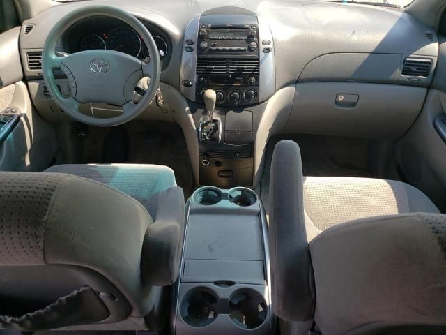 2006 Toyota Sienna CE