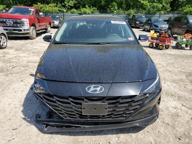 2022 Hyundai Elantra SEL