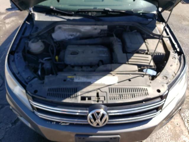 2014 Volkswagen Tiguan S