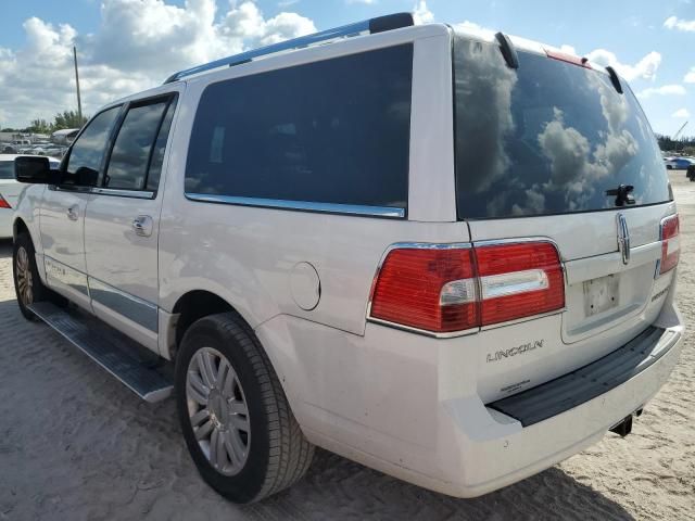 2013 Lincoln Navigator L