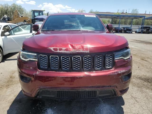 2020 Jeep Grand Cherokee Laredo