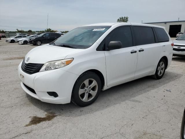 2011 Toyota Sienna