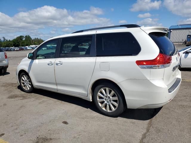 2011 Toyota Sienna XLE