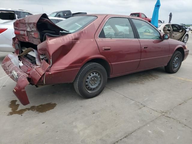 1999 Toyota Camry LE