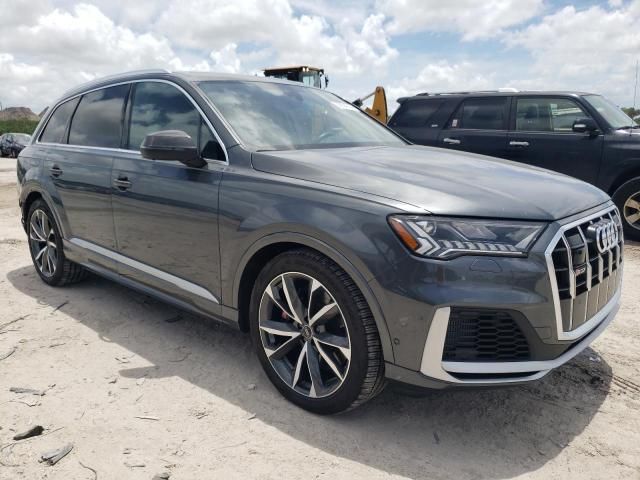 2023 Audi SQ7 Prestige