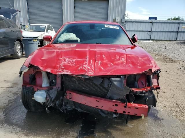 2016 Dodge Charger SE