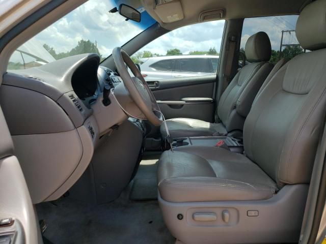 2009 Toyota Sienna CE