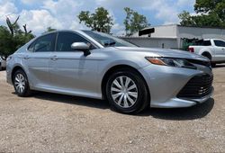 Toyota Camry L Vehiculos salvage en venta: 2018 Toyota Camry L