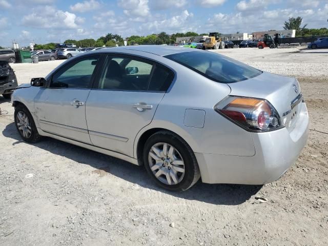 2010 Nissan Altima Base