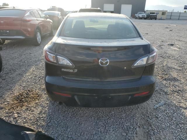 2013 Mazda 3 I