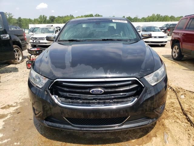 2015 Ford Taurus Limited