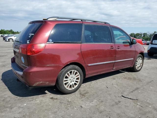 2008 Toyota Sienna XLE