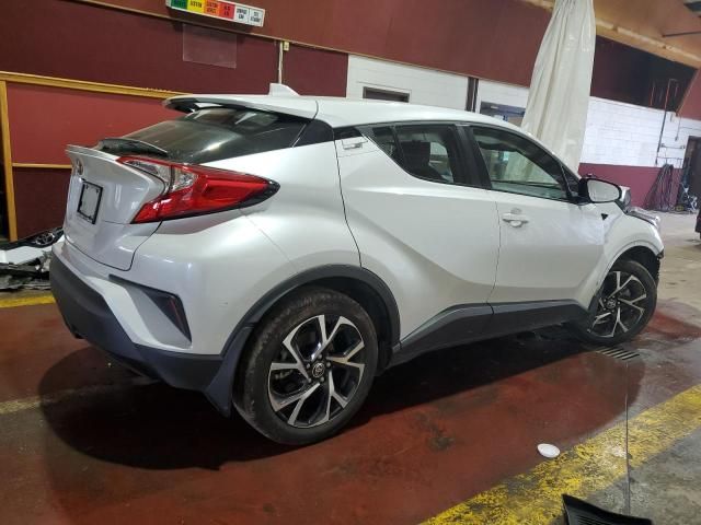 2022 Toyota C-HR XLE