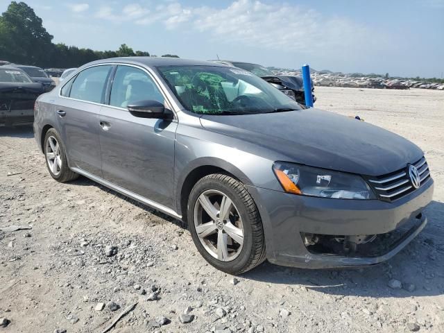 2012 Volkswagen Passat SE