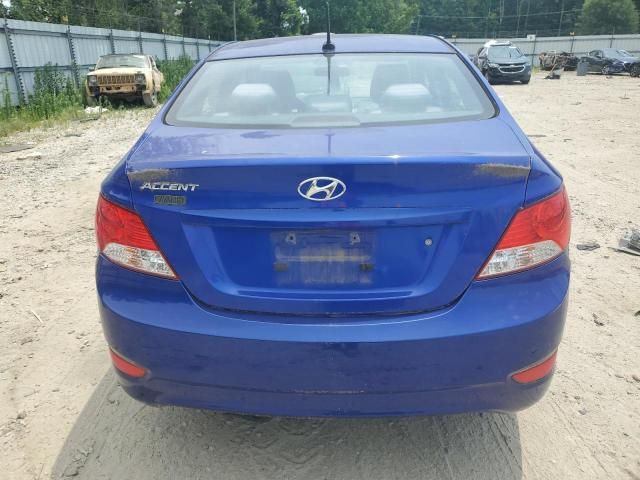 2013 Hyundai Accent GLS