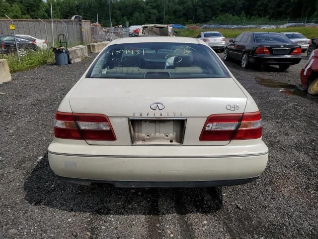 1997 Infiniti Q45 Base