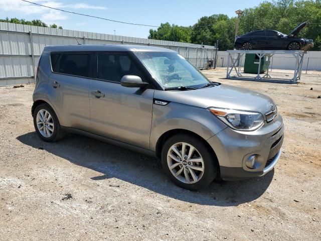 2017 KIA Soul +