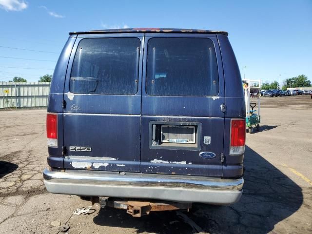 2004 Ford Econoline E250 Van