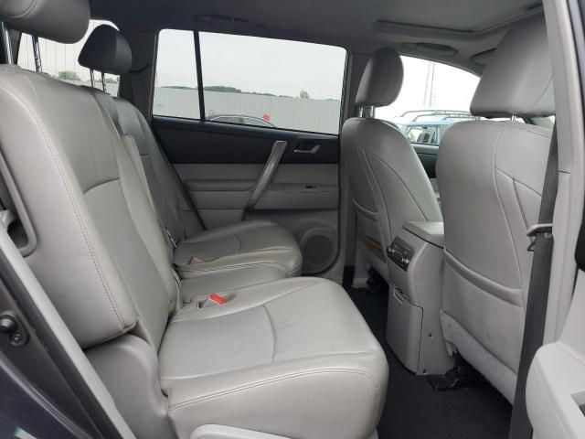 2013 Toyota Highlander Base