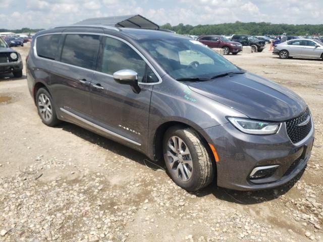 2023 Chrysler Pacifica Hybrid Pinnacle