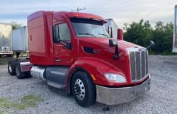 Salvage cars for sale from Copart Cahokia Heights, IL: 2016 Peterbilt 579