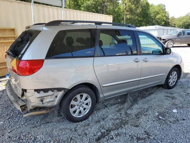 2007 Toyota Sienna CE