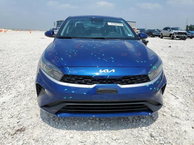 2022 KIA Forte FE