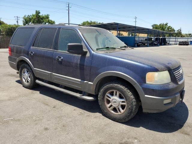 2004 Ford Expedition XLT