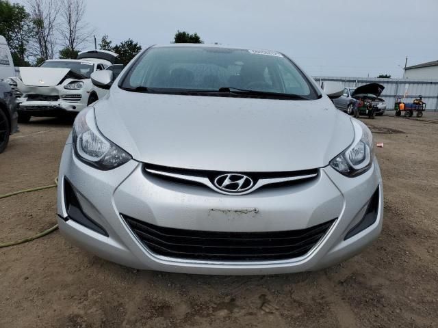 2015 Hyundai Elantra SE